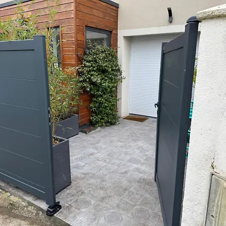 شقة Fully-equipped With Terrace, Paris 30 Min أوبون