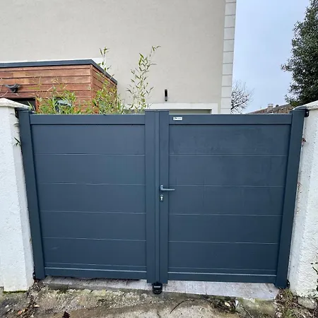 Fully-equipped With Terrace, Paris 30 Min Lejlighed